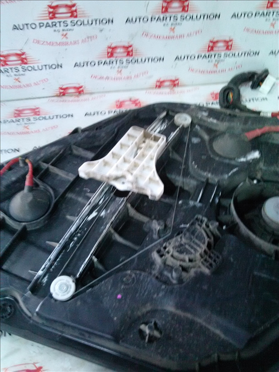 Macara geam usa stanga spate HYUNDAI ELANTRA an fabr. 2013