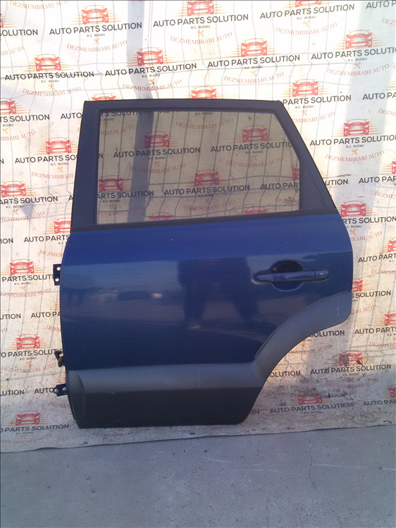 Macara geam usa stanga spate HYUNDAI TUCSON 2.0 D an fabr. 2008