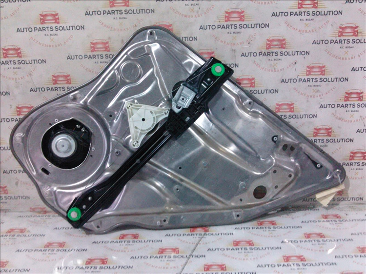 Macara geam usa stanga spate MERCEDES-BENZ C CLASS an fabr. 2010
