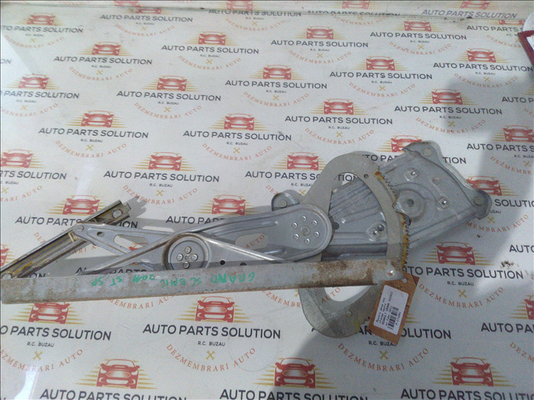 Macara geam usa stanga spate RENAULT GRAND SCENIC an fabr.2011