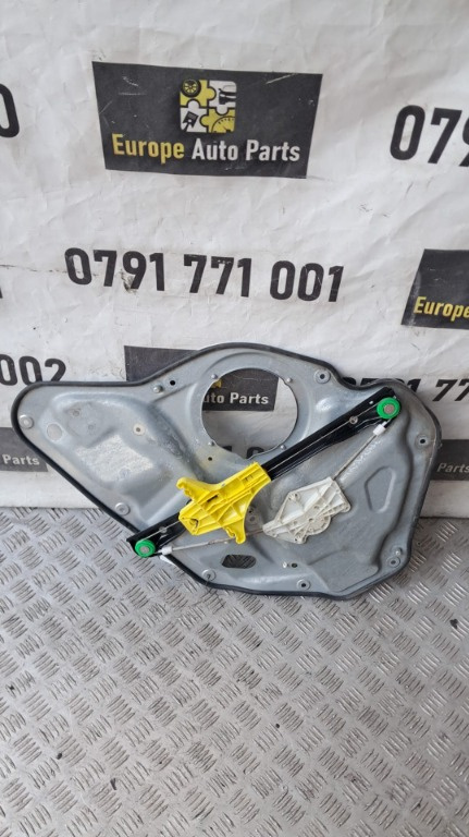 Macara geam usa stanga spate Vw Golf 6 combi an 2010 cod 1K9839755A