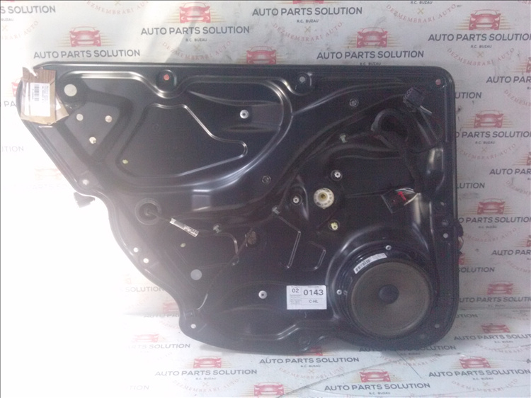 Macara geam usa stanga spate VW PASSAT B 6