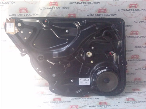 Macara geam usa stanga spate VW PASSAT B 6