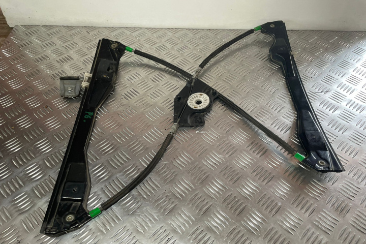 Macara geam - Volkswagen VW Passat B6 [2005 - 2010]