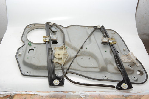 Macara Geam Vw Caddy 3 2004-2015 Fata Dreapta Electrica 1T0837756H