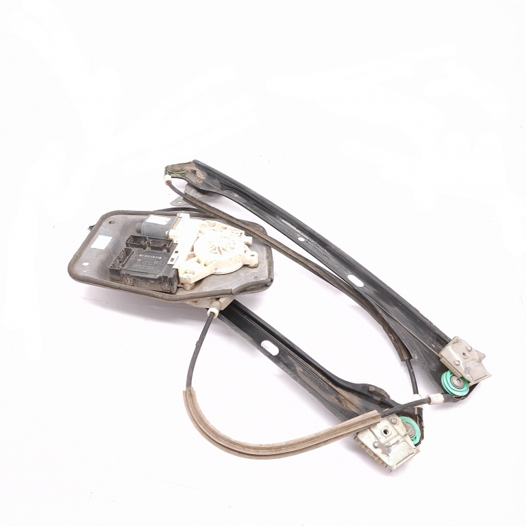 Macara Geam Vw Golf 5 2003-2009 Fata Dreapta 1K3837462A, 1K3 837 462 A, 1K3837462, 1K4837462A, 1K4 837 462 A, 1K4837462, 5M0837462, 5M0 837 462, 1K5837462, 1K5 837 462, 994844106 , 994844 106 , 118122D, 118122 D, 1K0959793C, 1K0 959 793 C, 1K0959793,