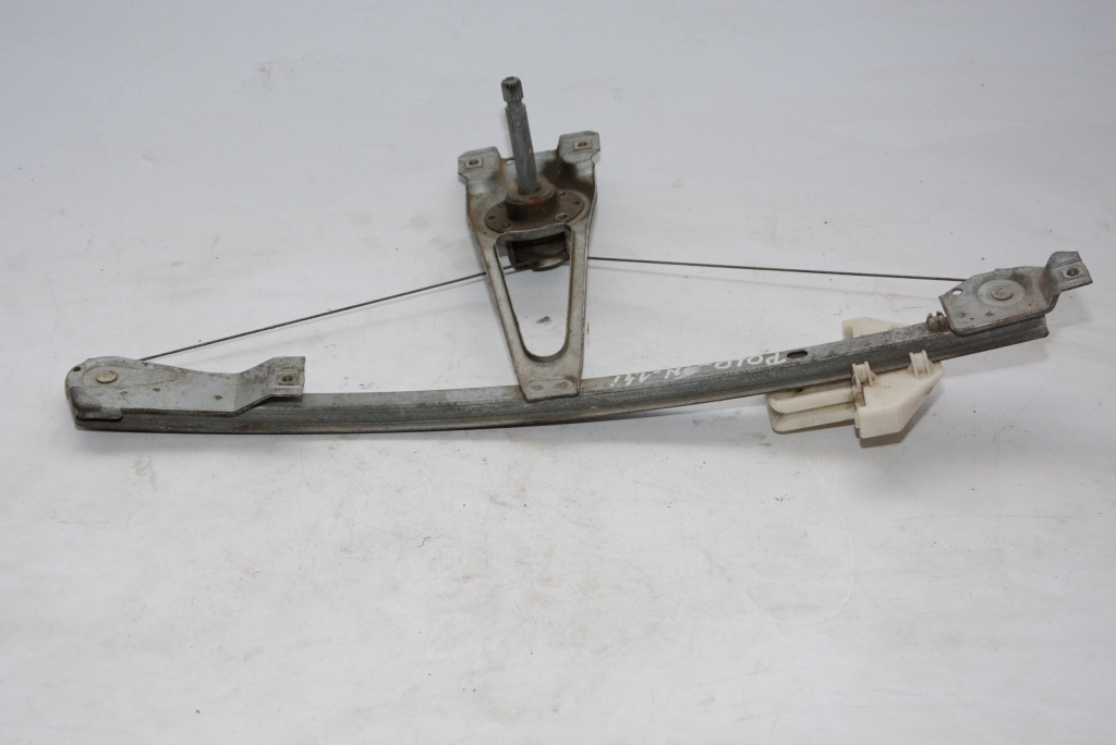 Macara Geam Vw Polo (6N2) 1999-2001 4 Portiere Spate Dreapta Manuala 6N4839401