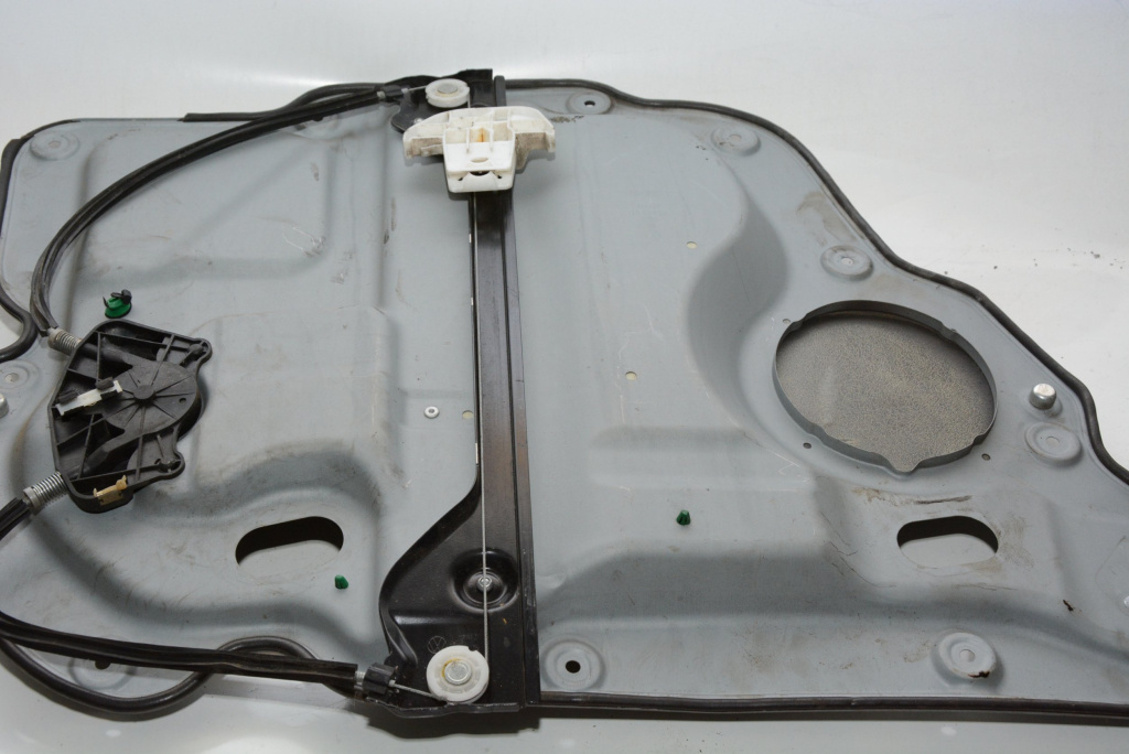 Macara Geam Vw Touran (1T) 2003-2010 4 Portiere Spate Dreapta Manuala 1T0839462L