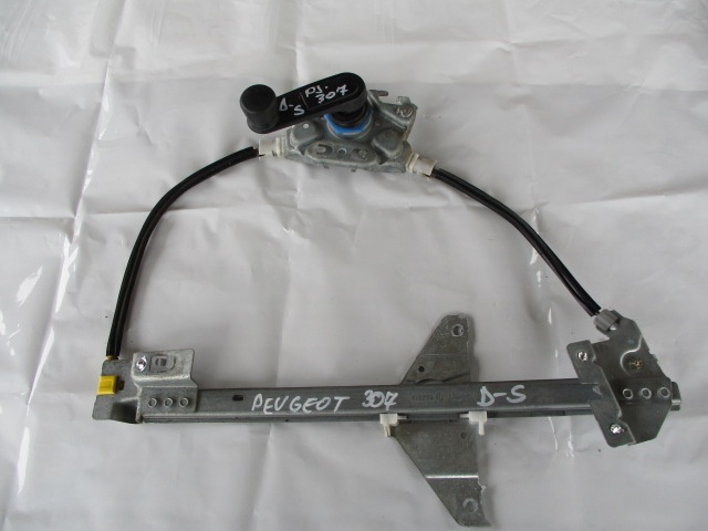MACARA MANUALA DREAPTA SPATE PEUGEOT 307 FAB. 2000 – 2008 ⭐⭐⭐⭐⭐
