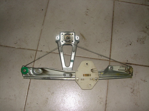 Macara manuala dreapta spate Renault Clio 2 [1998 - 2005] Symbol Sedan II (BB0/1/2_ CB0/1/2_)