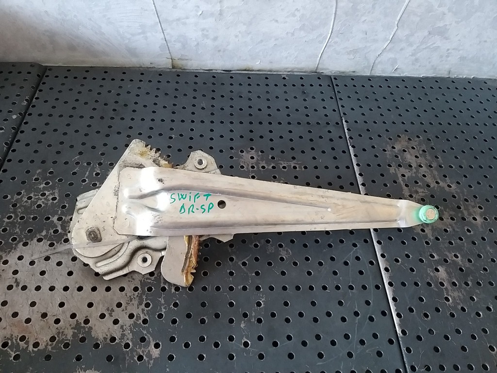 Macara manuala dreapta spate suzuki swift 3