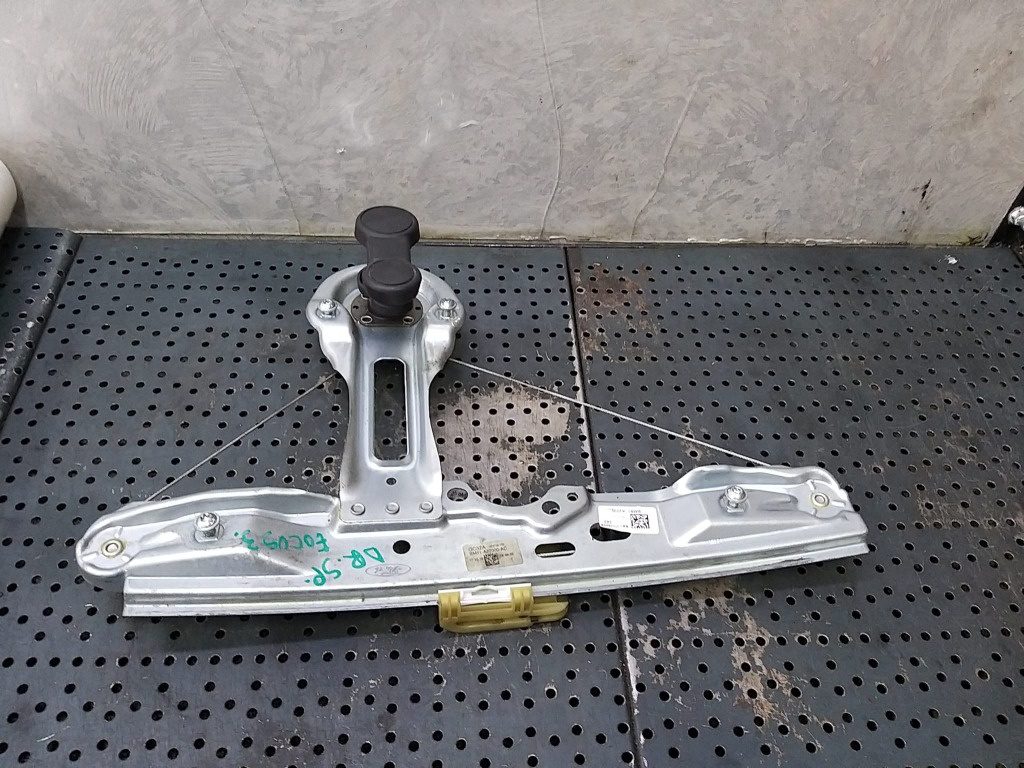 Macara manuala geam dreapta spate ford focus 3 cb8 bm51a27000ac