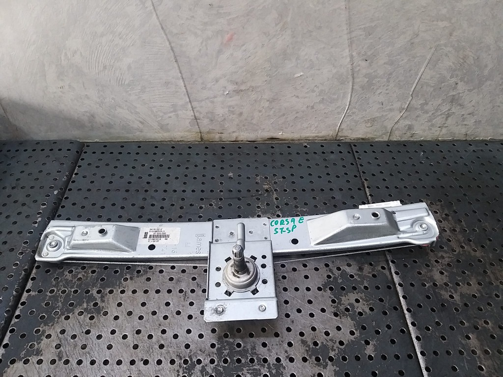 Macara manuala geam stanga spate opel corsa e x15 541613212 013188503lh