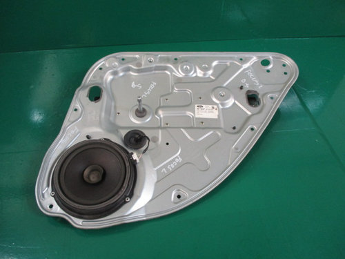 MACARA MANUALA GEAM USA DREAPTA SPATE COD 7M51A24994BC FORD FOCUS 2 FAB. 2004 – 2010 ⭐⭐⭐⭐...