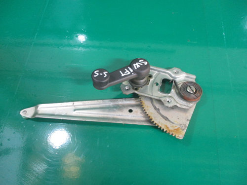 MACARA MANUALA GEAM USA STANGA SPATE SUZUKI SWIFT FAB. 2005 - 2010 ⭐⭐⭐⭐⭐