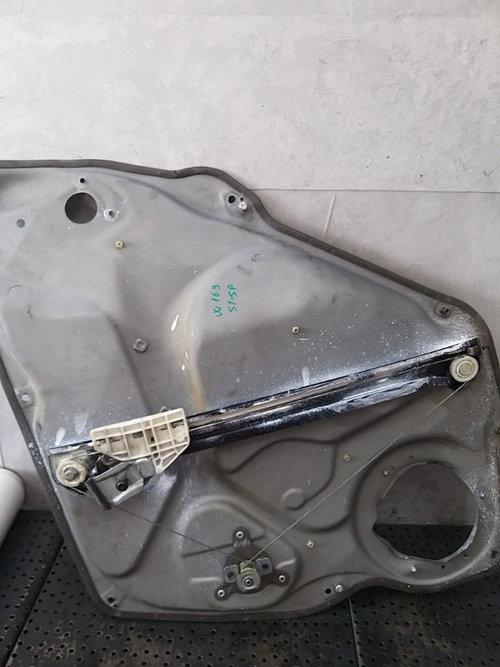 Macara manuala stanga spate mercedes a class w169 a1697300179