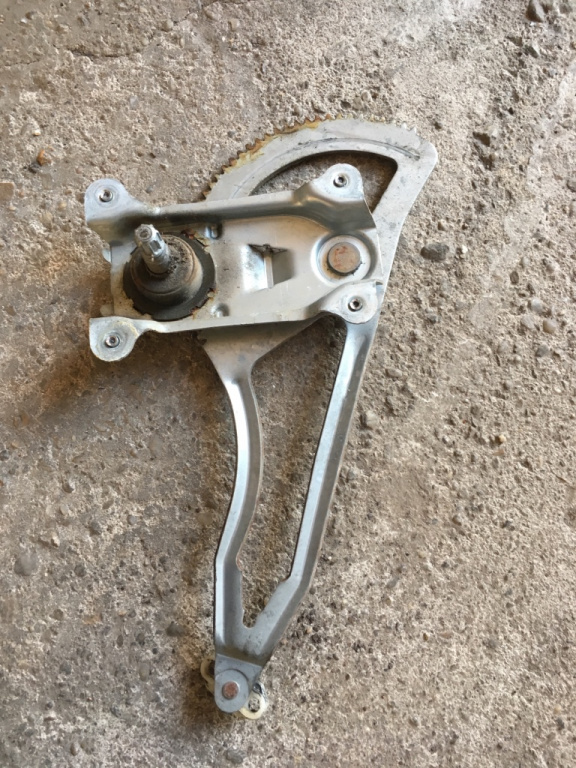 Macara manuala usa dreapta spate Opel Astra G [1998 - 2009] Hatchback 5-usi 1.6 MT (84 hp) (F48_ F08_)
