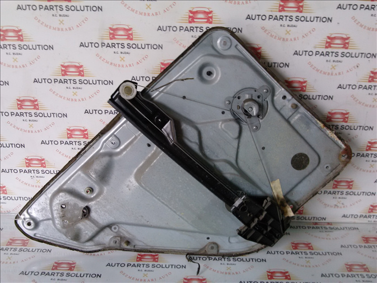 Macara mecanica geam dreapta spate SKODA FABIA 1 an fabr.2003
