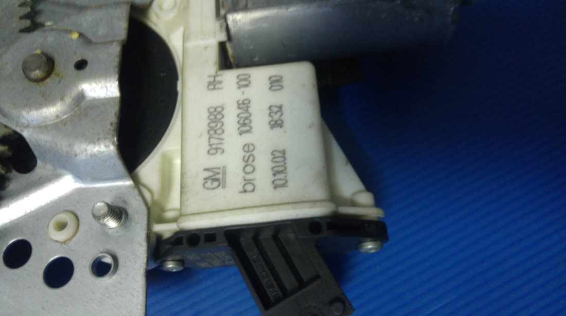 Macara motoras geam dreapta spate opel vectra c 9178988