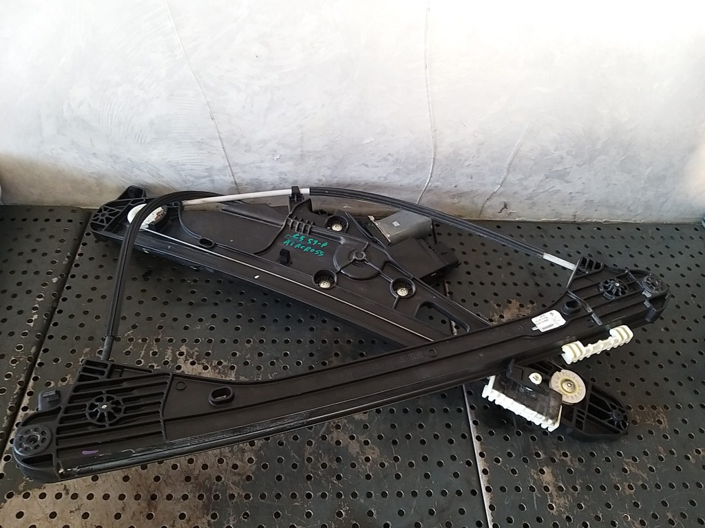 Macara motoras geam electric stanga fata citroen c5 aircross 9830389380 156120842 0130824227 1137329068