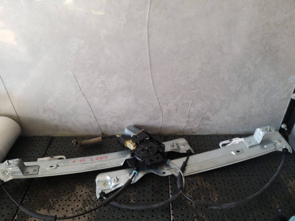 Macara motoras geam stanga fata ford kuga 2 0130822733
