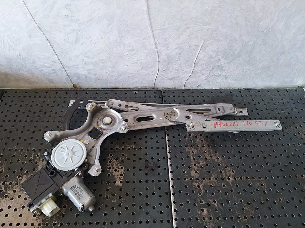 Macara motoras stanga fata hyundai i20 988101j110 0620201120