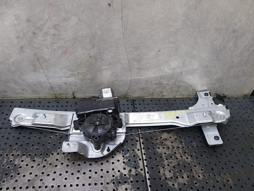 Macara motoras stanga fata peugeot 208 ca cc 9806081880 0130822969 a002c501 9806088180
