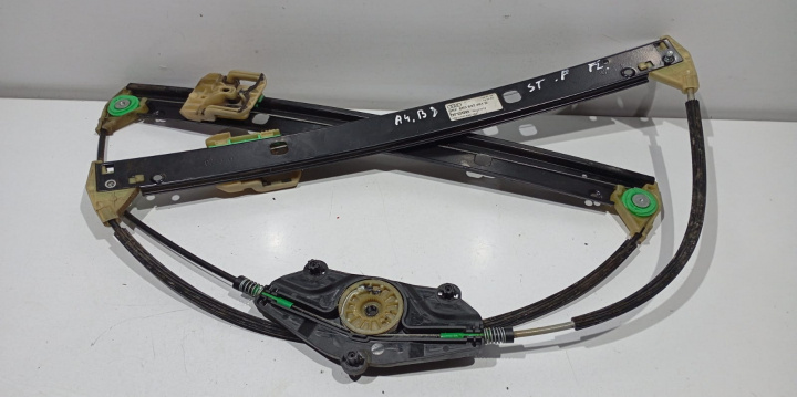 Macara stanga fata 8K0837461D Audi A4 B8/8K [2007 - 2011]