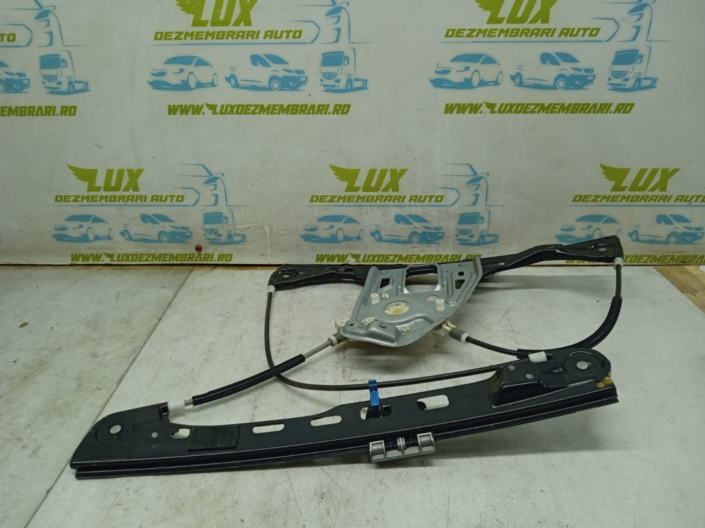 Macara stanga fata A2037202946 Mercedes-Benz C-Class W203 [2000 - 2004]