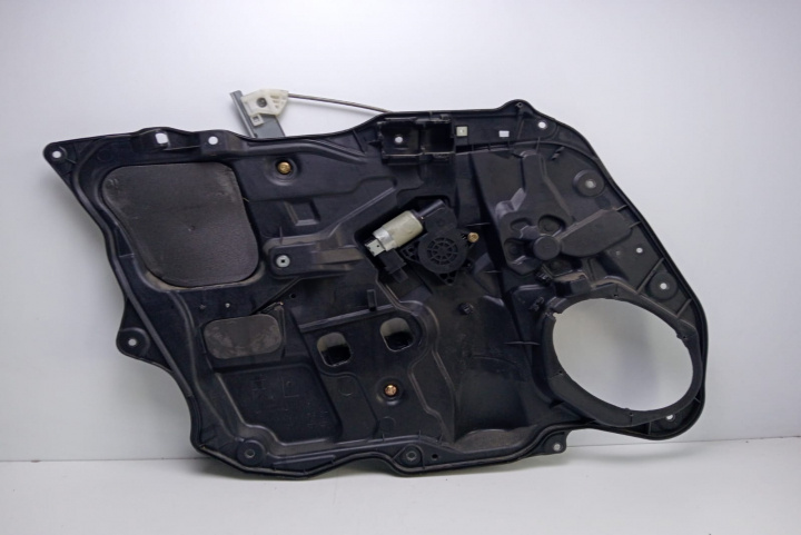 Macara stanga fata cu motoras BP4K5997X Mazda 3 BK [2003 - 2006]