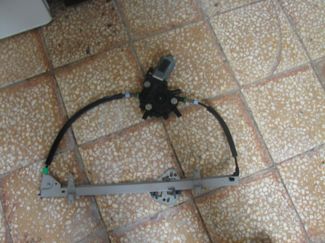 Macara stanga fata Ford Escort 5 [2th facelift] [1995 - 2000] Wagon (GAL ANL)