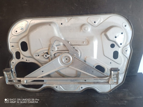 Macara stanga fata FORD FOCUS II COD- 4M51A045H17A
