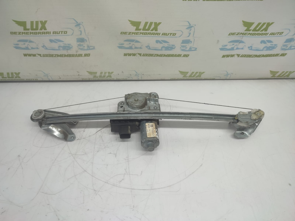 Macara stanga spate 13132231 Vauxhall Zafira B [2005 - 2008] 1.9 cdti Z19DTH