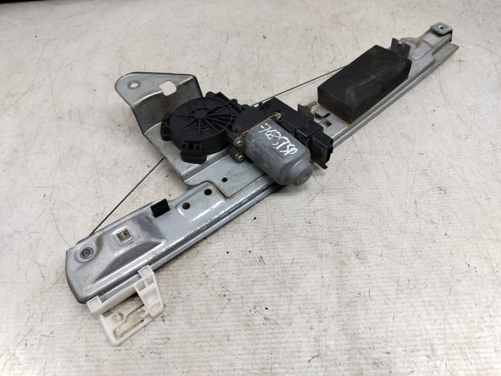 Macara stanga spate 190011782 Renault Megane 2 [2002 - 2006] 1.9 dci F9Q800