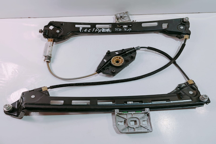Macara Stanga Spate 965288103 / 3C8839461K Volkswagen VW Passat CC [2008 - 2012]