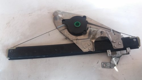 Macara stanga spate audi a6 c5 2.5 tdi 4b0839397b