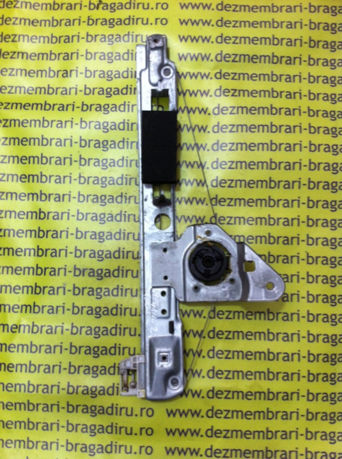 Macara stanga spate Renault Megane 2 [2002 - 2006] Hatchback 5-usi 1.9 dCi MT (120 hp) II (BM0/1_ CM...