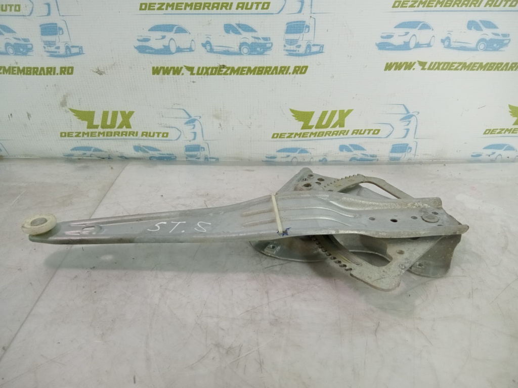 Macara stanga spate Toyota Avensis 2 T25 [facelift] [2006 - 2009] 2.2 d-cat 2AD-FHV