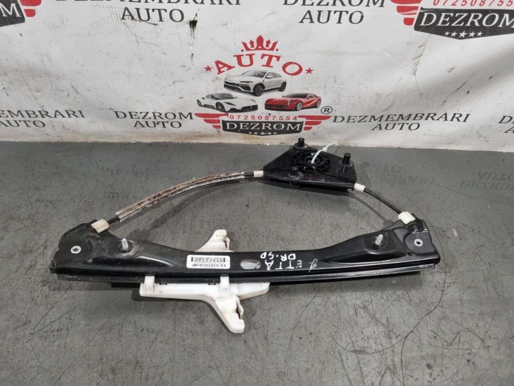 Macara usa dreapta spate 5C6839462B VW Jetta Mk6 1.4 TSI CZDA 150 cai