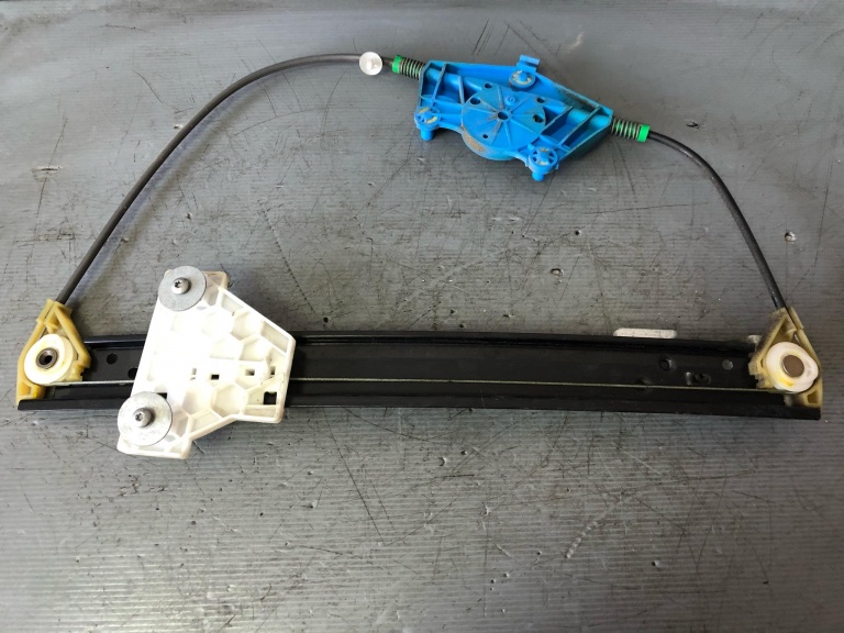 Macara usa dreapta spate audi a4 b7
