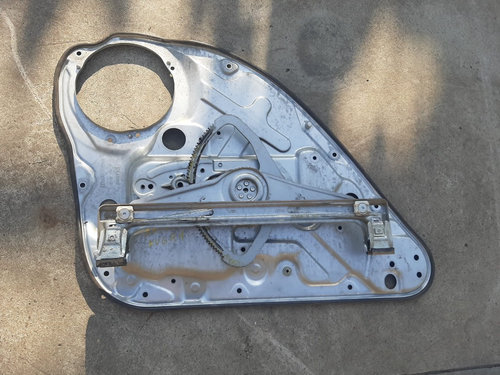 Macara usa dreapta spate ford kuga 1 7m51-r045h22-a