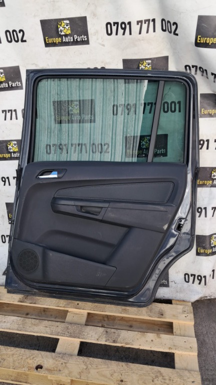Macara usa dreapta spate Opel Zafira B an 2010