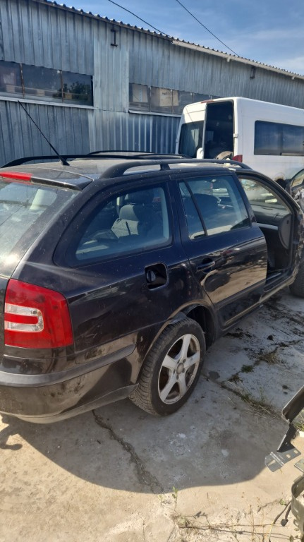 Macara usa dreapta spate Skoda Octavia 2 combi an fab. 2006