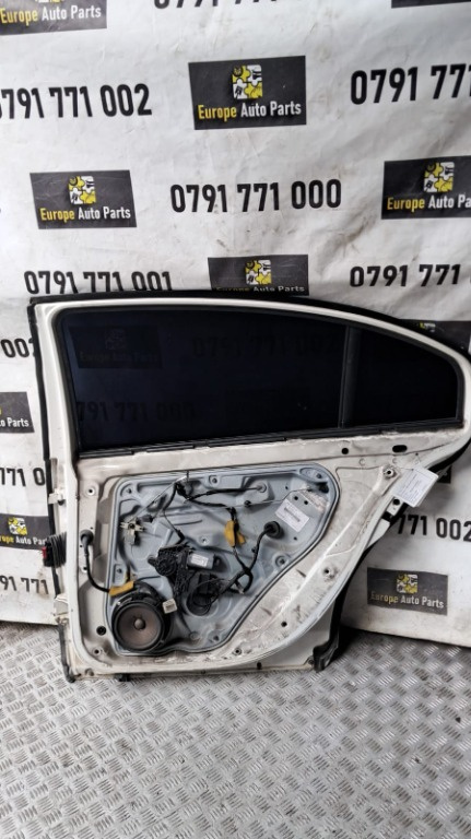 Macara usa dreapta spate Skoda Superb 1.9 TDI an fabricatie 2008
