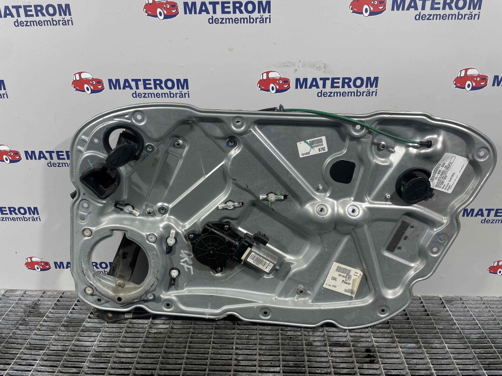 MACARA USA FATA DREAPTA ALFA ROMEO 159 - - (2005 2012)