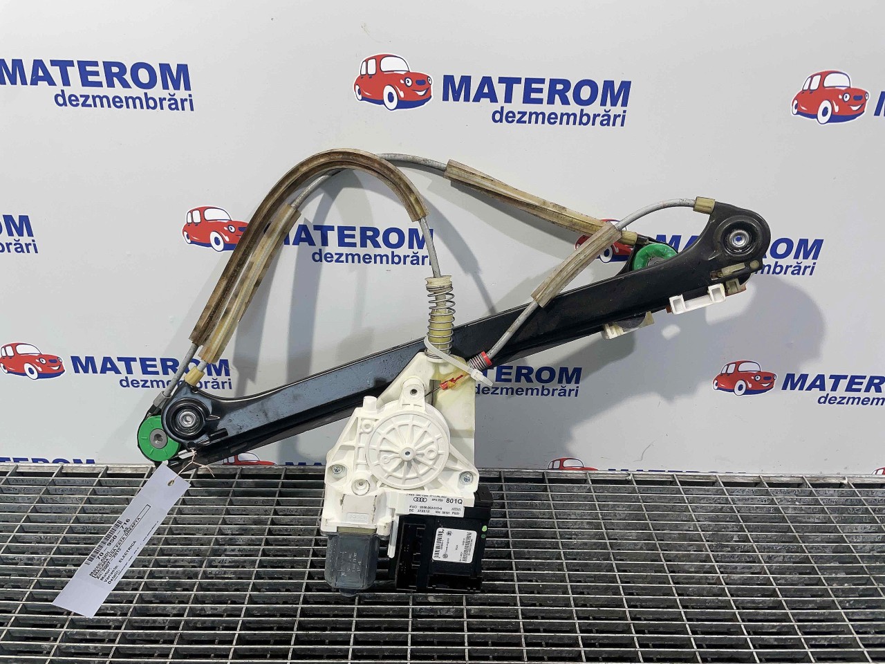 MACARA USA FATA DREAPTA AUDI A3 - - (2007 2012)