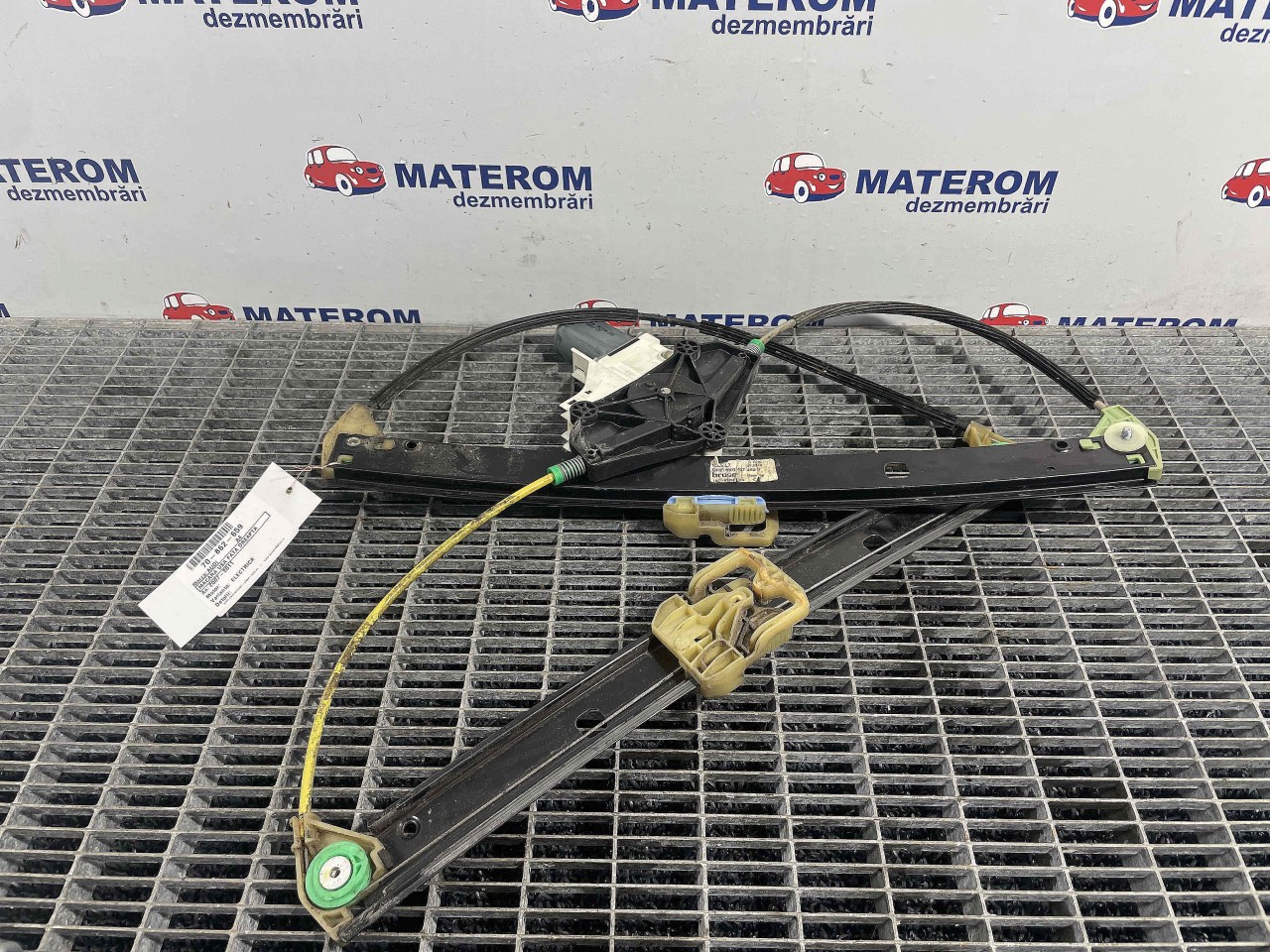 MACARA USA FATA DREAPTA AUDI A4 A4 - - (2007 2011)
