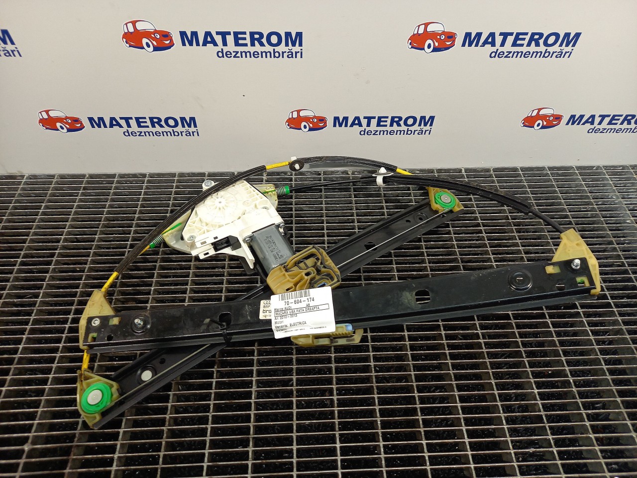 MACARA USA FATA DREAPTA AUDI A8 A8 - - (2010 2013)