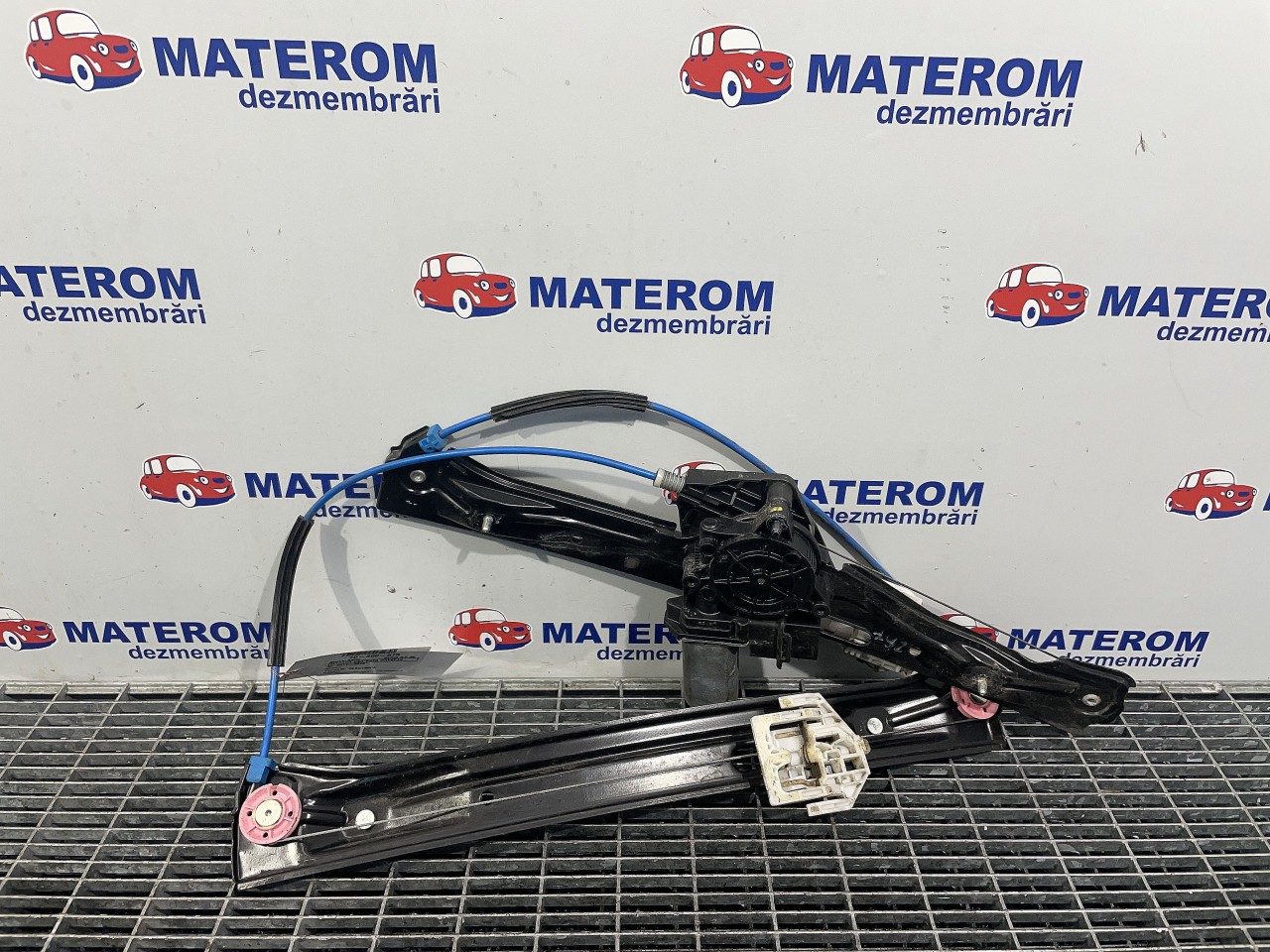 MACARA USA FATA DREAPTA BMW SERIA 3 F 30 - - (2011 2018)