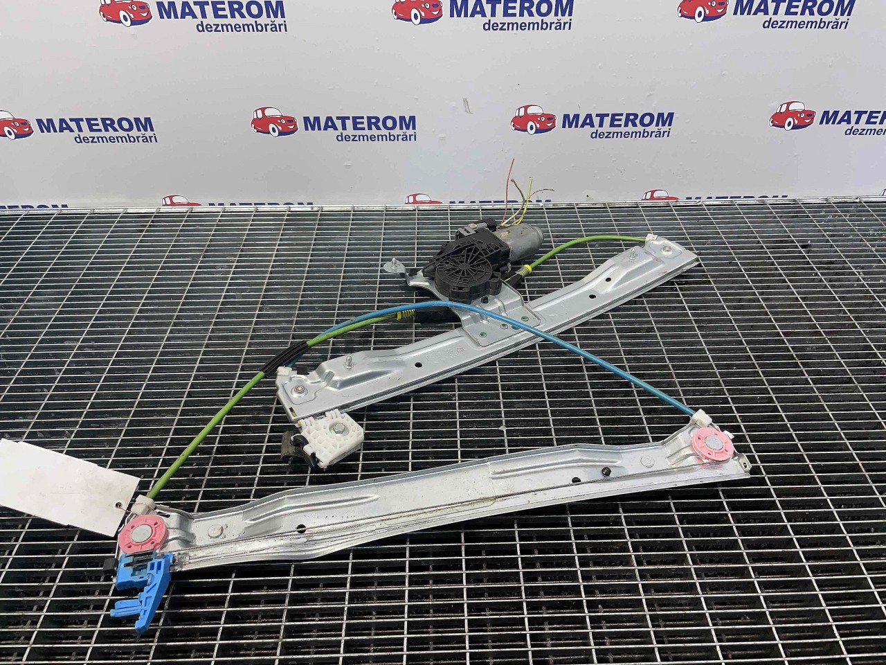 MACARA USA FATA DREAPTA CITROEN C3 PICAS